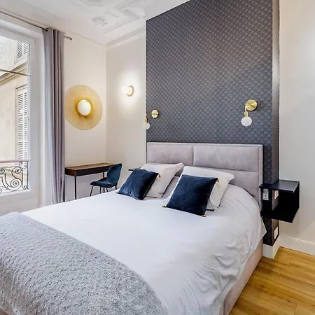 Appartamento Newly Renovated Near La Madeleine Parigi